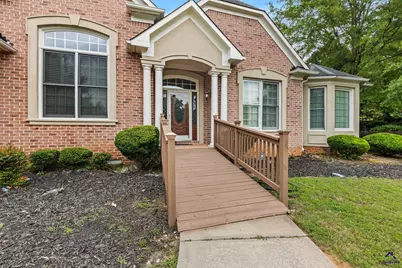 1032 SW Willowood Lane, Atlanta, GA 30331 - Photo 5
