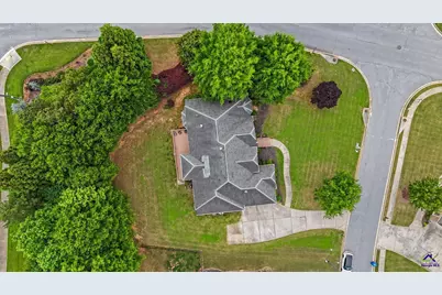 1032 SW Willowood Lane, Atlanta, GA 30331 - Photo 45