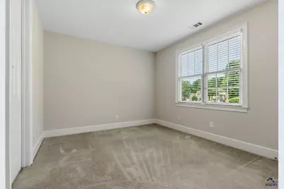 1032 SW Willowood Lane, Atlanta, GA 30331 - Photo 29