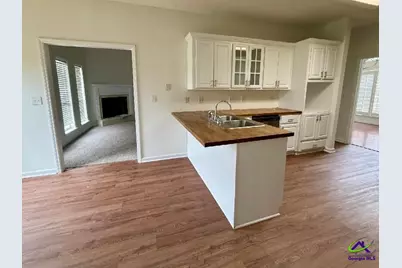 312 Twelve Oaks Drive, Warner Robins, GA 31088 - Photo 13