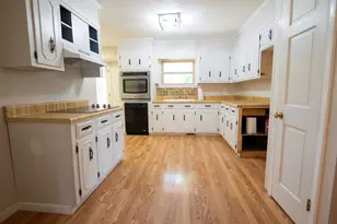 121 Robert Dr, Cochran, GA 31014 - Photo 9