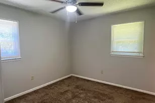 211 Laverne Dr, Warner Robins, GA 31088 - Photo 13