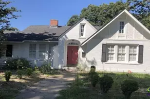 308 Corbin Ave, Macon, GA 31204 - Photo 1