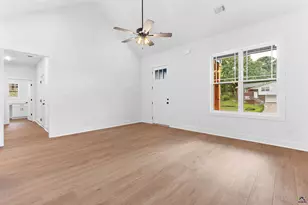 122 Merri Valley Dr, Warner Robins, GA 31088 - Photo 7