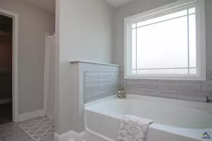 318 Weston Dr, Kathleen, GA 31047 - Photo 13