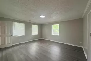 127 Kirkwood Cir, Warner Robins, GA 31088 - Photo 5