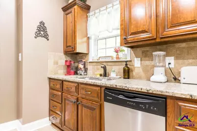 308 Flowing Meadows Drive, Kathleen, GA 31047 - Photo 13