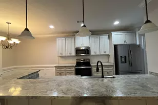 605 Charlestown Wy, Bonaire, GA 31005 - Photo 5