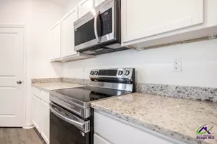 112 Bulloch Ct, Warner Robins, GA 31008 - Photo 3
