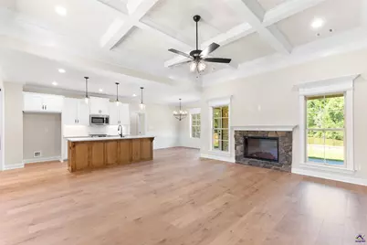 214 Golden Chestnut Bend, Bonaire, GA 31005 - Photo 5
