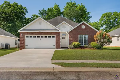 202 Sunnymeade Drive, Warner Robins, GA 31093 - Photo 1