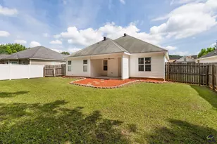 202 Sunnymeade Dr, Warner Robins, GA 31093 - Photo 33
