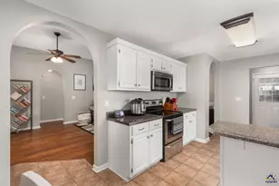 202 Sunnymeade Dr, Warner Robins, GA 31093 - Photo 27