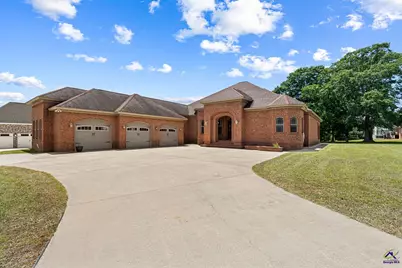 215 Little Hickory Drive, Lizella, GA 31052 - Photo 1