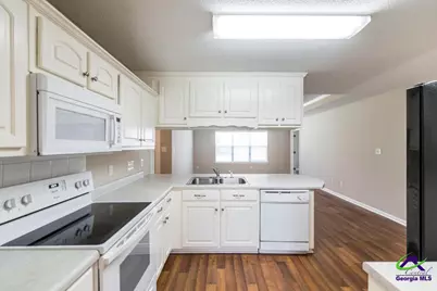 462 Falkirk, Warner Robins, GA 31088 - Photo 11