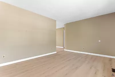 313 Orchard Lane, Warner Robins, GA 31093 - Photo 11