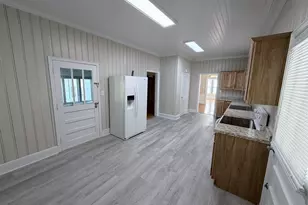 705 Evergreen St, Perry, GA 31069 - Photo 7