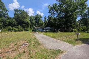 304 Little Farm Ln, Kathleen, GA 31047 - Photo 1