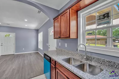 104 Robinson Street, Byron, GA 31008 - Photo 9