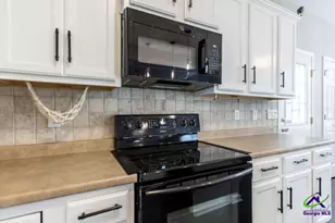 216 Raleigh Dr, Warner Robins, GA 31088 - Photo 17