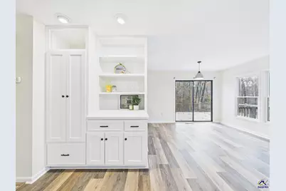 202 Hilltop Circle, Macon, GA 31210 - Photo 7