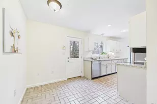 202 Hilltop Cir, Macon, GA 31210 - Photo 19