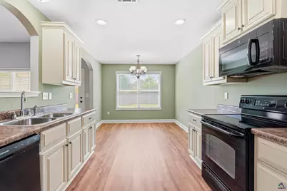 213 Winsted Court, Perry, GA 31069 - Photo 17