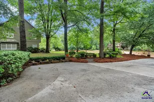 1015 Cherokee, Perry, GA 31069 - Photo 3