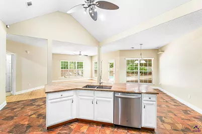 2022 Melrose Place, Kathleen, GA 31047 - Photo 43
