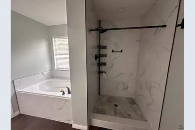 208 Wray Street, Warner Robins, GA 31093 - Photo 3