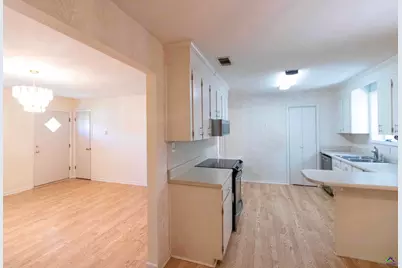 121 Sonja Drive, Warner Robins, GA 31088 - Photo 11