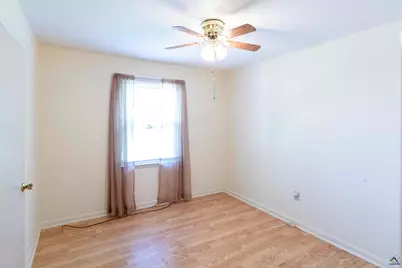 121 Sonja Drive, Warner Robins, GA 31088 - Photo 15