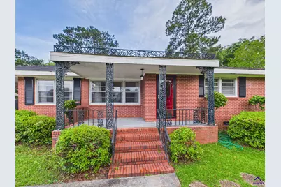 209 Bernard Drive, Warner Robins, GA 31093 - Photo 3