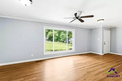 308 Clairmont Drive, Warner Robins, GA 31088 - Photo 7