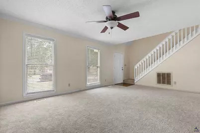 110 Shane Circle, Perry, GA 31069 - Photo 3