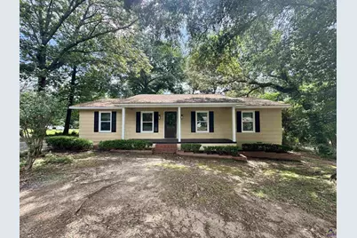 92 W Valley Drive, Fort Valley, GA 31030 - Photo 1
