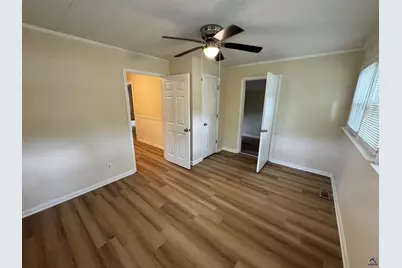 92 W Valley Drive, Fort Valley, GA 31030 - Photo 9