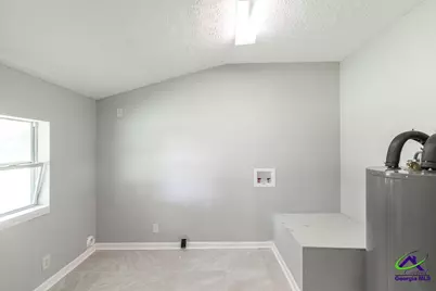 121 Napier Avenue, Warner Robins, GA 31093 - Photo 13