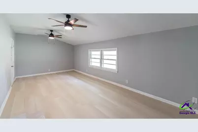 121 Napier Avenue, Warner Robins, GA 31093 - Photo 11