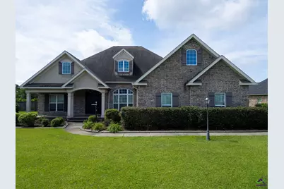 304 Montgomery Street, Warner Robins, GA 31088 - Photo 1