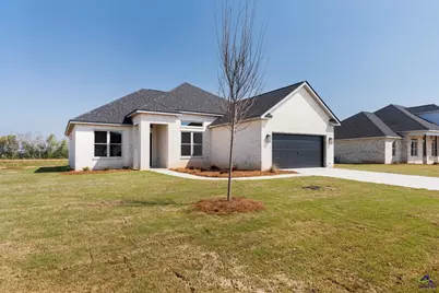 207 Farmland Circle, Perry, GA 31069 - Photo 1