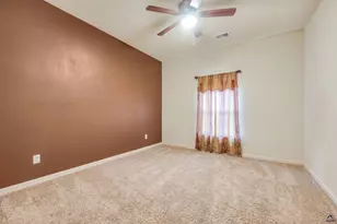 942 Amelia Dr, Byron, GA 31008 - Photo 9