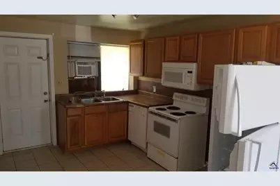 134 B Garland Terrace, Warner Robins, GA 31088 - Photo 1