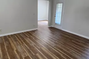 194 Tyson Glen Dr, Warner Robins, GA 31088 - Photo 3