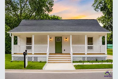 725 Pine Street, Fort Valley, GA 31030 - Photo 1
