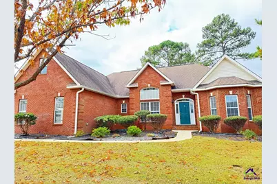 701 Victoria Circle, Warner Robins, GA 31088 - Photo 1