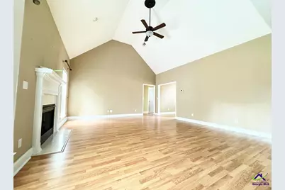 701 Victoria Circle, Warner Robins, GA 31088 - Photo 5