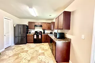 101 Sourwood Ln, Warner Robins, GA 31093 - Photo 9