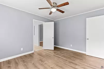 103 Woodlawn Avenue, Warner Robins, GA 31093 - Photo 29