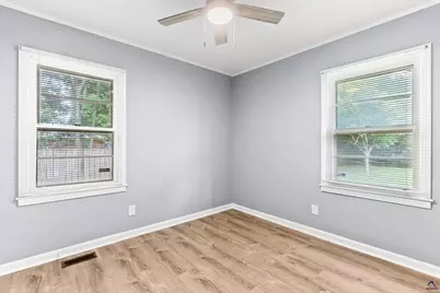 103 Woodlawn Avenue, Warner Robins, GA 31093 - Photo 31